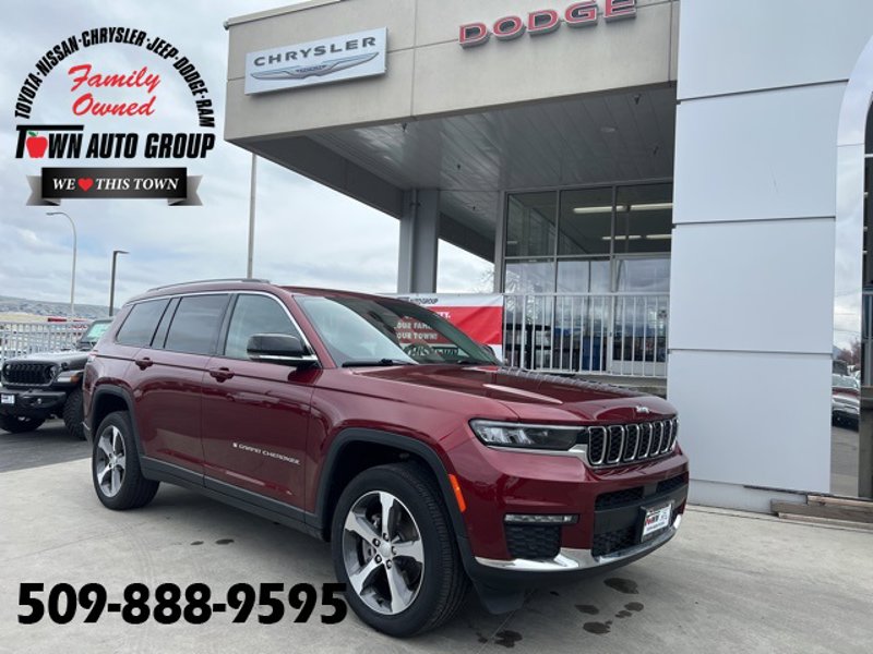 Certified 2023 Jeep Grand Cherokee L Limited w/ Luxury Tech Group II image 1