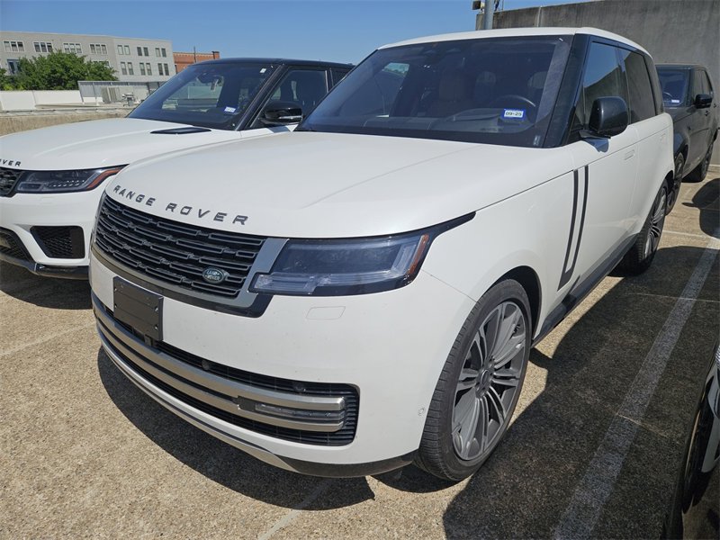 Certified 2023 Land Rover Range Rover SE image 1