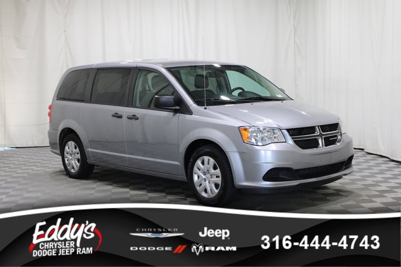 Used 2020 Dodge Grand Caravan SE image 1