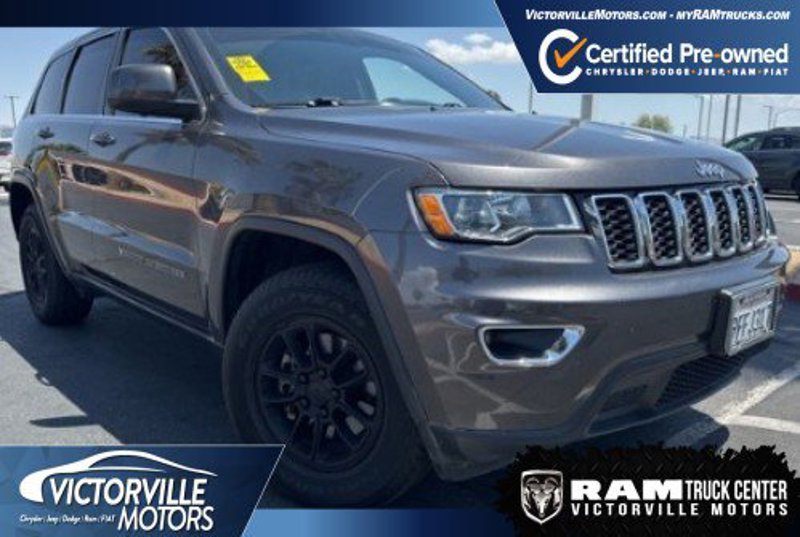 Certified 2020 Jeep Grand Cherokee Laredo image 1