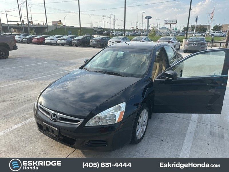 Used 2007 Honda Accord SE image 1