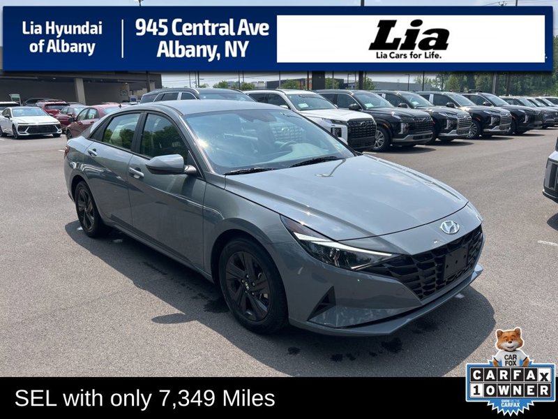 Certified 2022 Hyundai Elantra SEL image 1