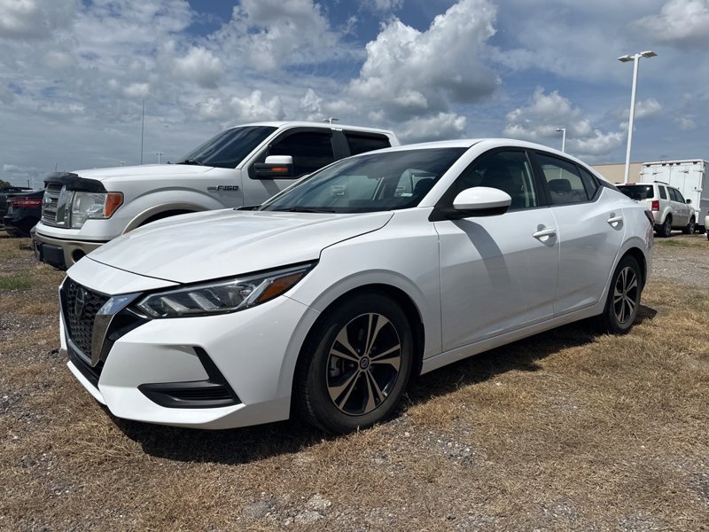 Used 2023 Nissan Sentra SV image 1