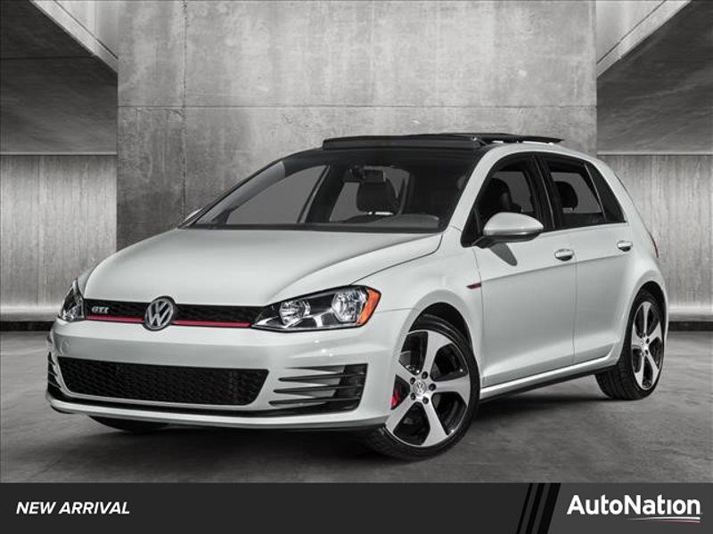 Used 2017 Volkswagen GTI SE image 1