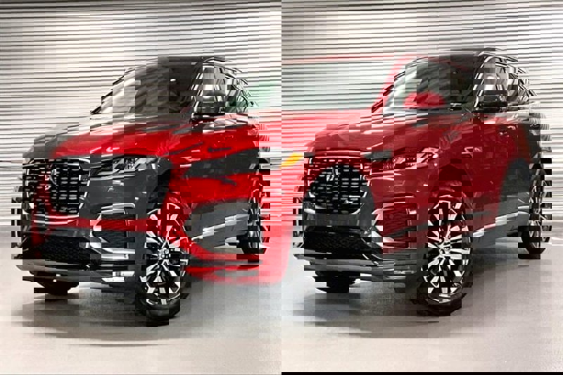 New 2025 Jaguar F-PACE R-Dynamic S image 1
