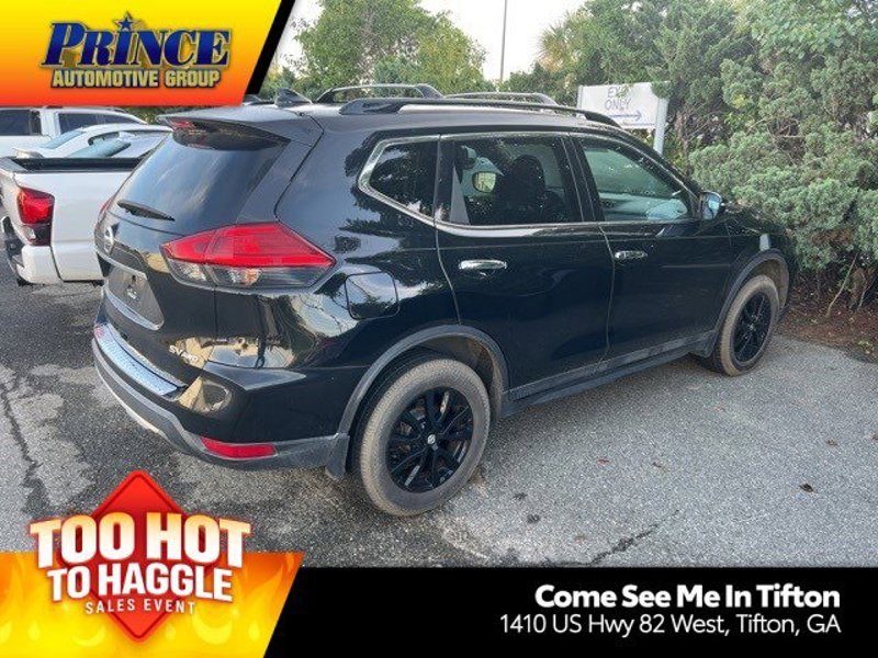 Used 2017 Nissan Rogue SV w/ Midnight Edition Package image 1