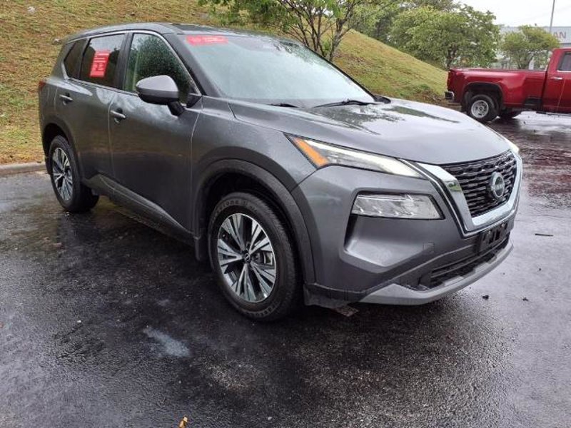 Certified 2022 Nissan Rogue SV image 1