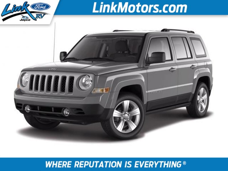 Used 2016 Jeep Patriot Latitude image 1