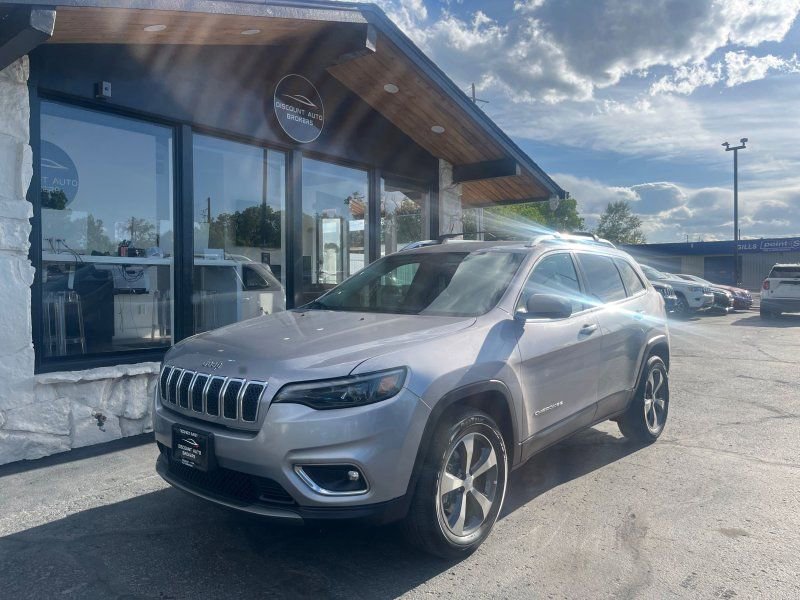 Used 2019 Jeep Cherokee Limited image 1