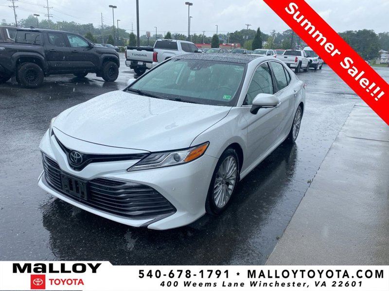 Used 2019 Toyota Camry XLE image 1