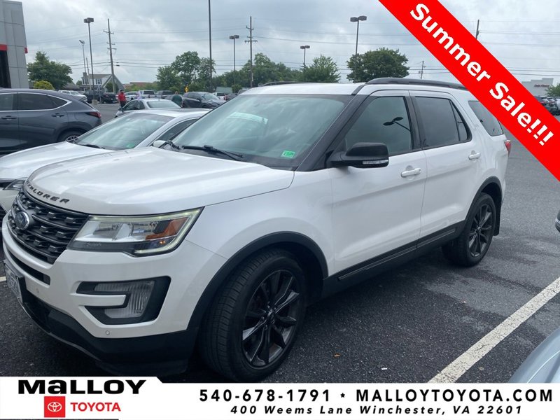 Used 2017 Ford Explorer XLT w/ Equipment Group 202A image 1