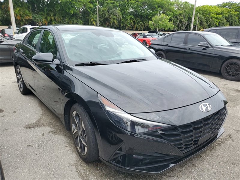 Certified 2023 Hyundai Elantra SEL w/ Convenience Package image 1