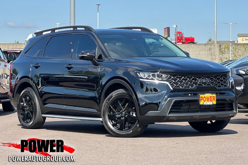 Certified 2023 Kia Sorento S w/ Panoramic Sunroof Package image 1