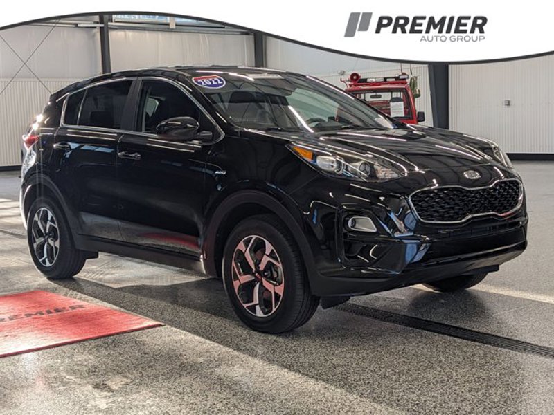 Certified 2022 Kia Sportage LX image 1