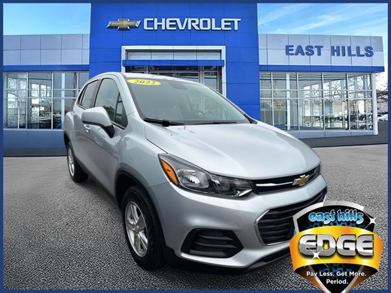 Certified 2022 Chevrolet Trax LS w/ Tint and Cruise Package image 1