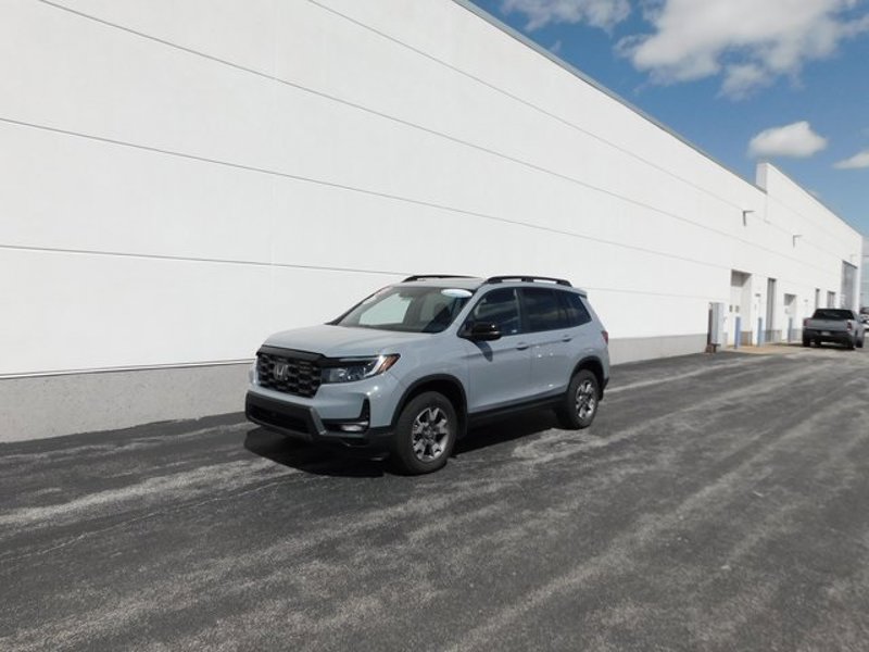 Certified 2022 Honda Passport TrailSport image 1
