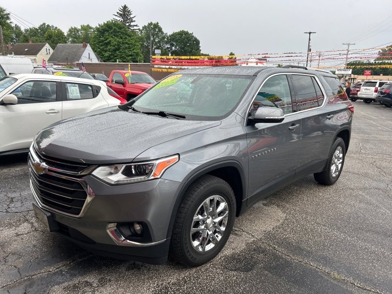 Used 2018 Chevrolet Traverse LT image 1