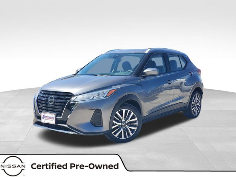 Certified 2021 Nissan Kicks SV image 1