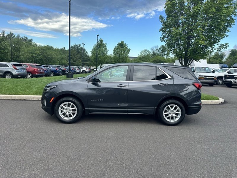 Certified 2022 Chevrolet Equinox LT image 1