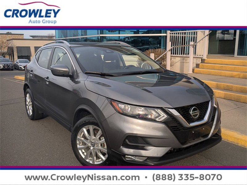 Certified 2021 Nissan Rogue Sport SV image 1