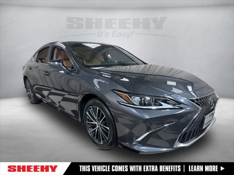 Certified 2022 Lexus ES 350 w/ Premium Package image 1