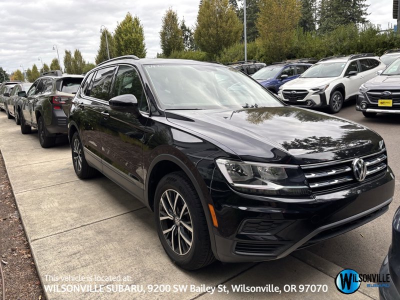 Used 2019 Volkswagen Tiguan SE w/ Panoramic Sunroof Package image 1