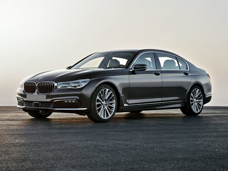 Used 2016 BMW 750i xDrive image 1