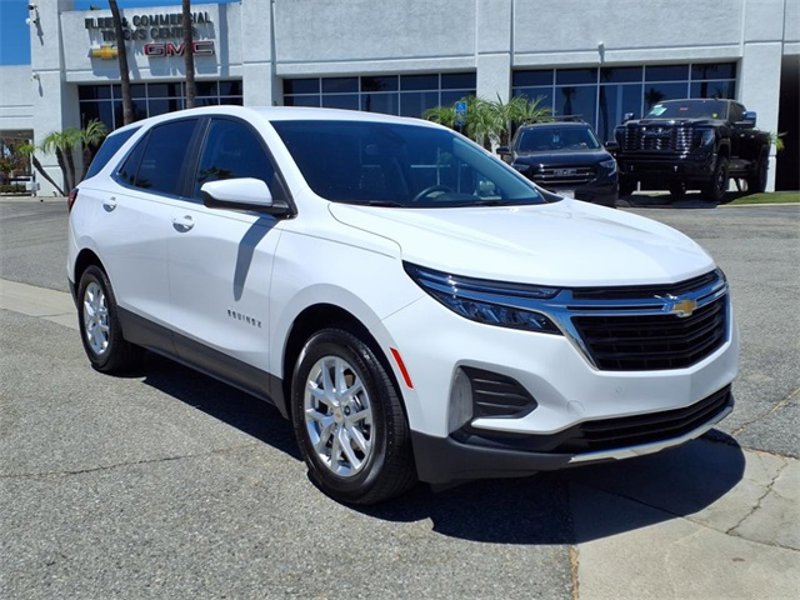 Certified 2022 Chevrolet Equinox LT image 1