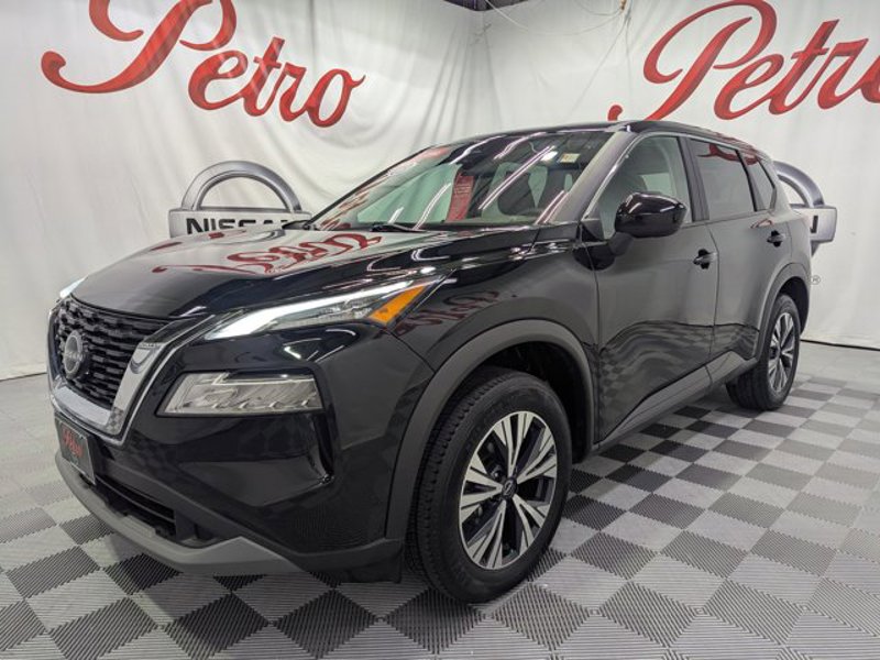 Certified 2023 Nissan Rogue SV image 1