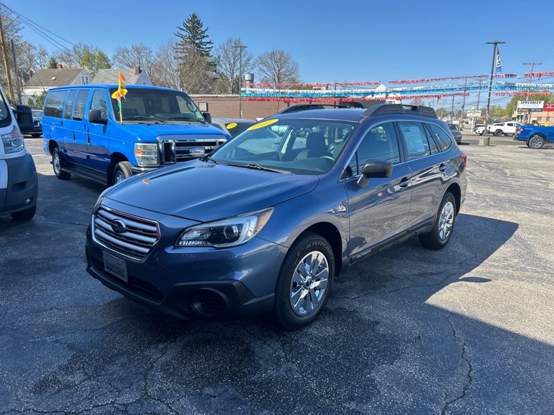 Used 2017 Subaru Outback 2.5i image 1
