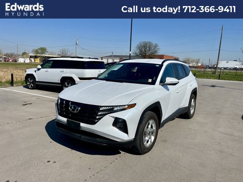 Certified 2022 Hyundai Tucson SEL image 1