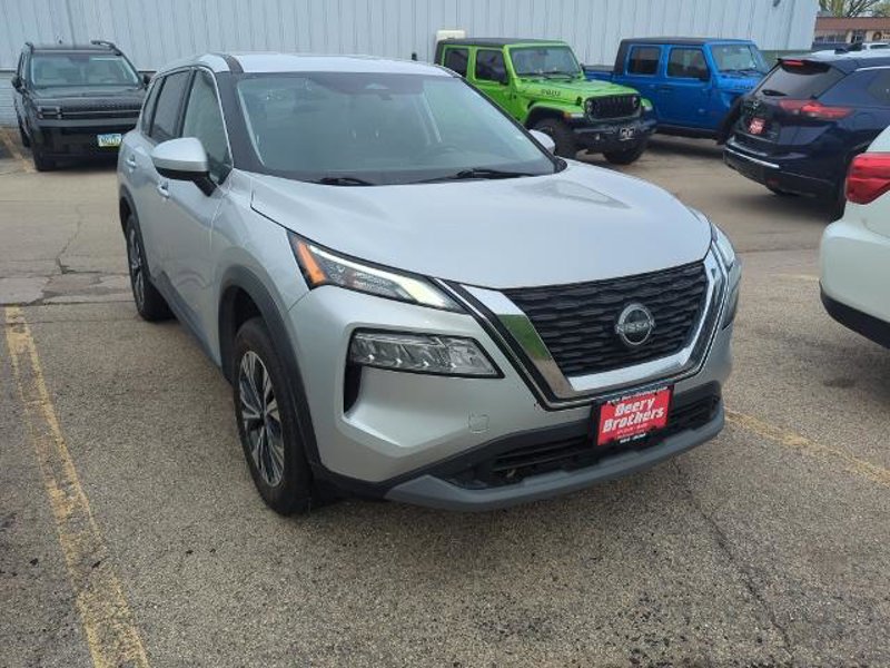 Certified 2023 Nissan Rogue SV image 1