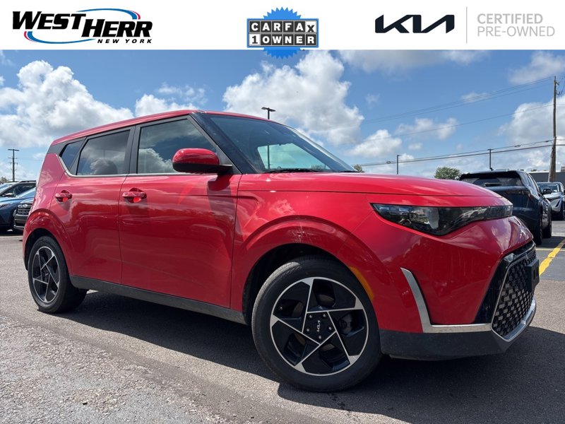 Certified 2023 Kia Soul EX image 1