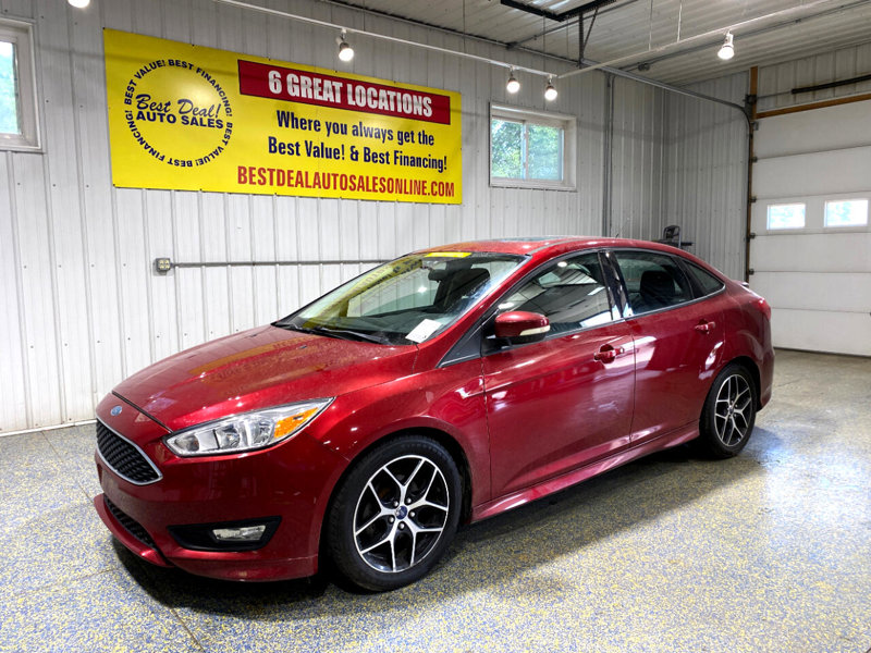Used 2015 Ford Focus SE w/ SE Sport Package image 1
