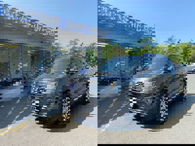 Used 2016 Ford Explorer Limited image 1