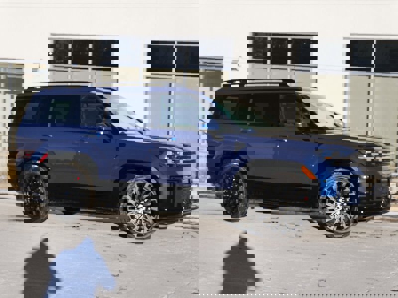 Certified 2025 Hyundai Santa Fe Calligraphy image 1
