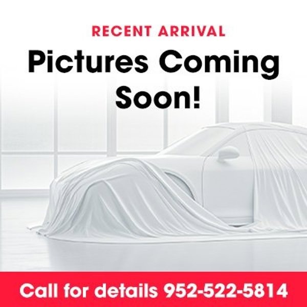 Used 2012 Buick Regal Premium image 1