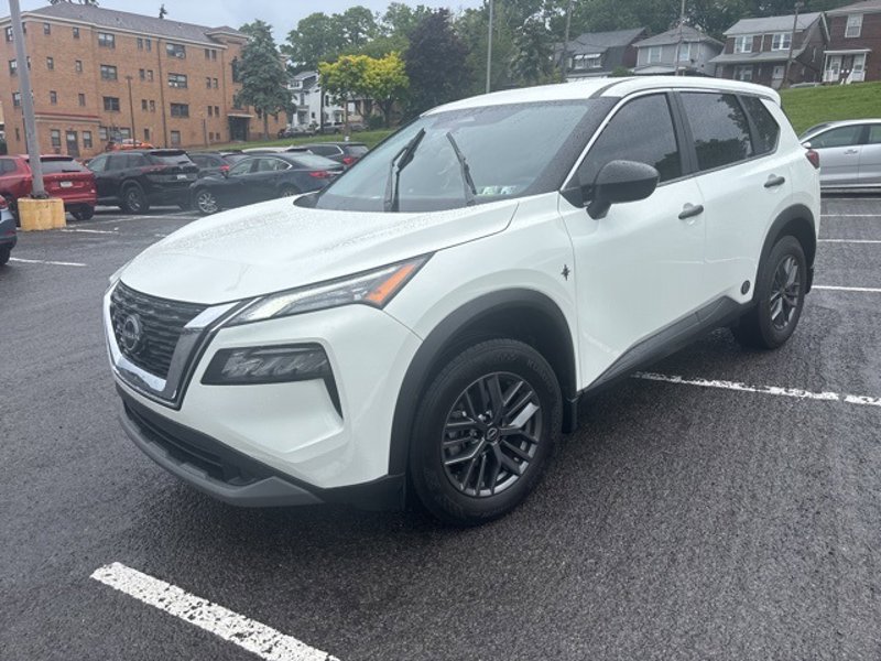Certified 2023 Nissan Rogue S image 1