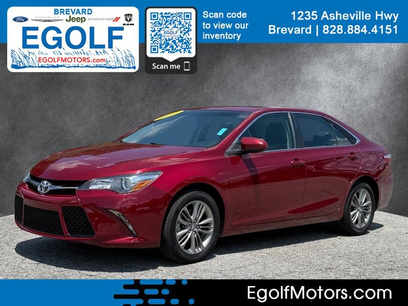 Used 2017 Toyota Camry SE image 1