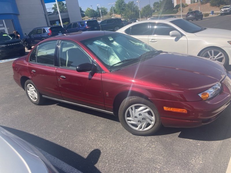Used 2002 Saturn S-Series SL image 1