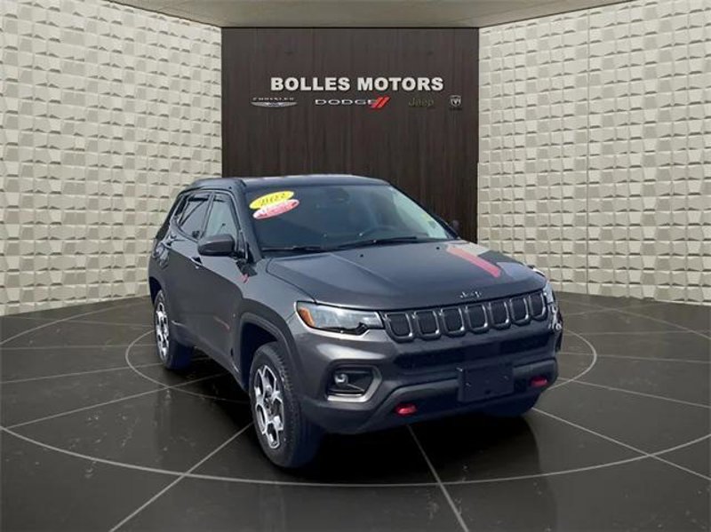 Certified 2022 Jeep Compass Trailhawk w/ Trailhawk Convenience Group image 1