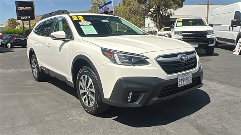 Certified 2022 Subaru Outback Premium image 1