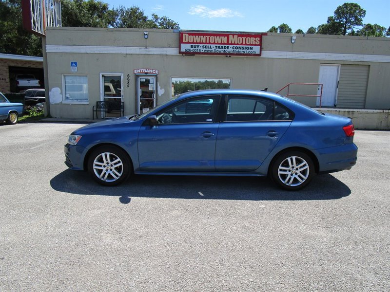 Used 2015 Volkswagen Jetta S image 1