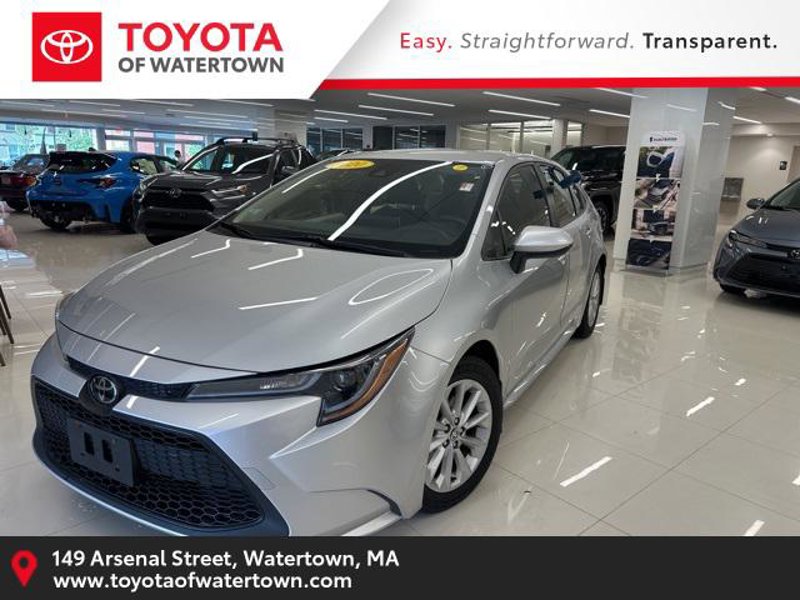 Used 2020 Toyota Corolla LE image 1