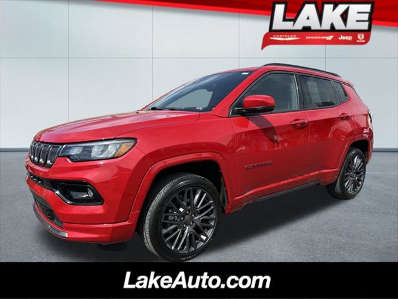 Certified 2022 Jeep Compass Limited image 1
