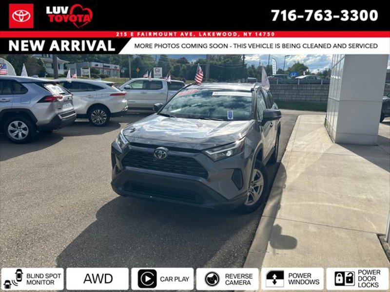 Certified 2022 Toyota RAV4 XLE image 1