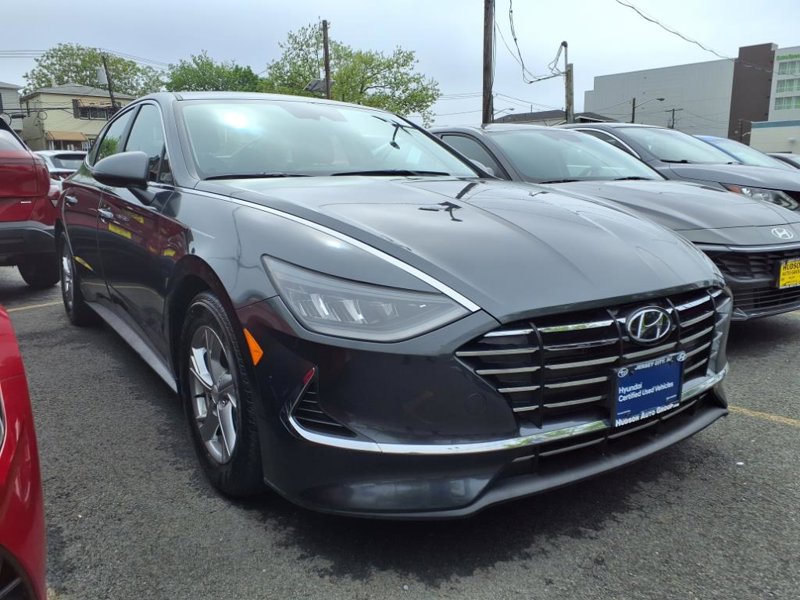 Certified 2023 Hyundai Sonata SE image 1