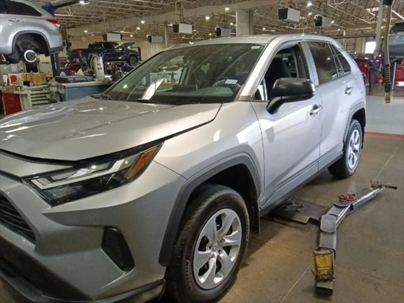 Certified 2023 Toyota RAV4 LE image 1