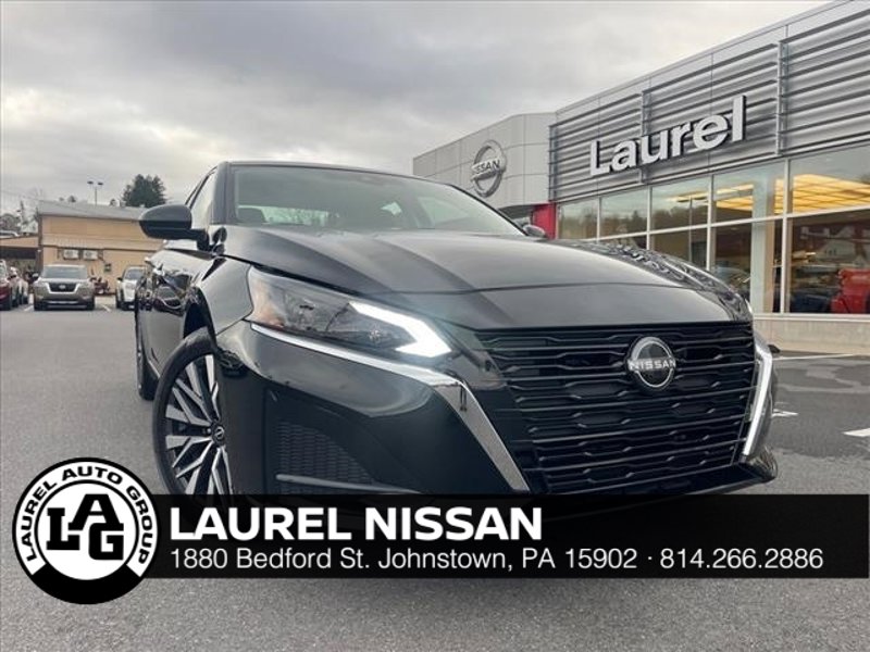 Certified 2024 Nissan Altima 2.5 SV w/ SV Premium Package image 1