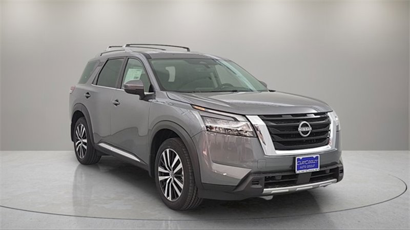 Certified 2024 Nissan Pathfinder Platinum w/ Cargo Package image 1